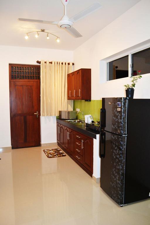 Orchidee Apartments Dehiwala-Mount Lavinia Exterior photo