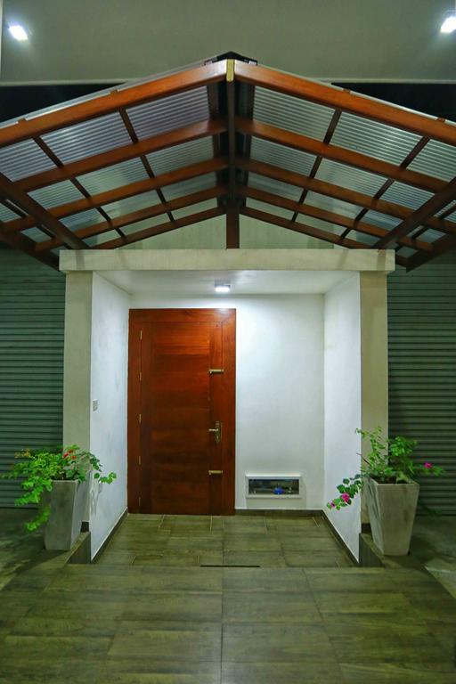 Orchidee Apartments Dehiwala-Mount Lavinia Exterior photo
